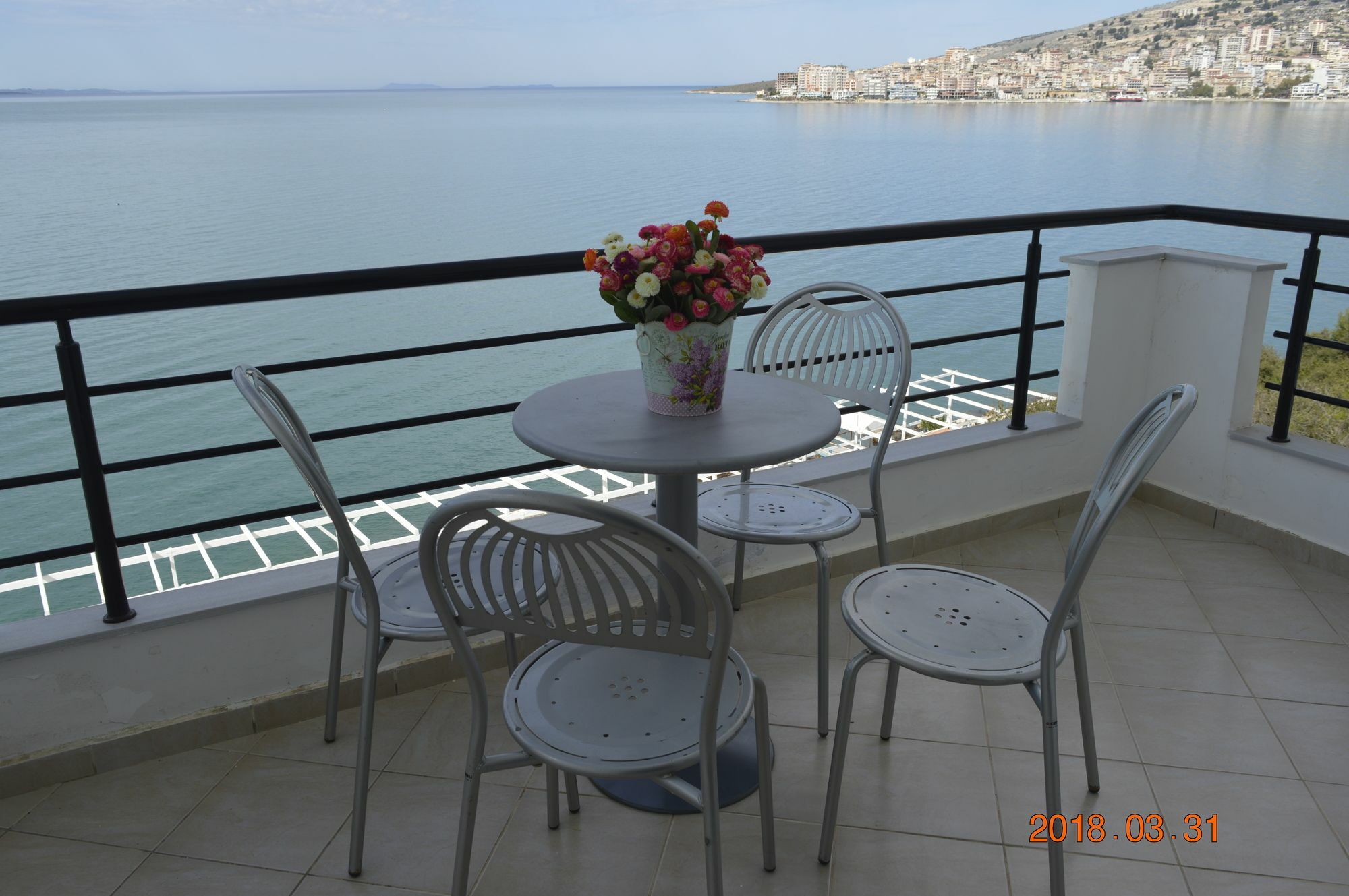 Berti Apartments Sarandë Exteriör bild